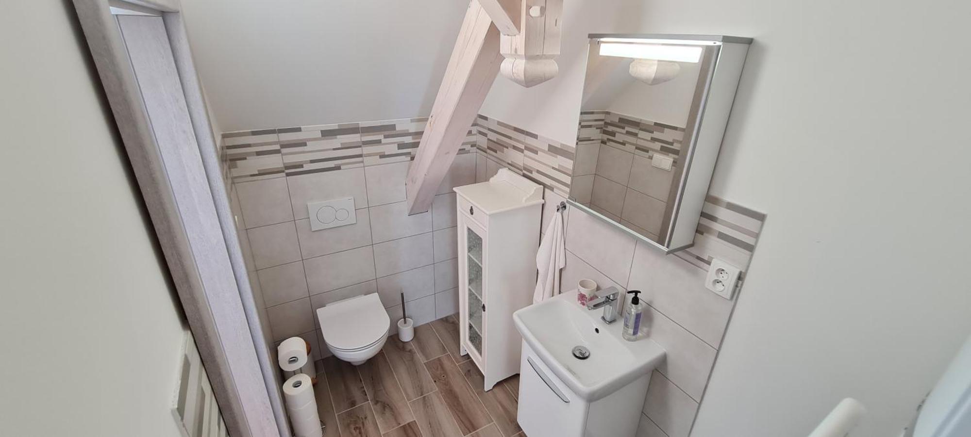 Zirec * Dvur Kralove nad Labem